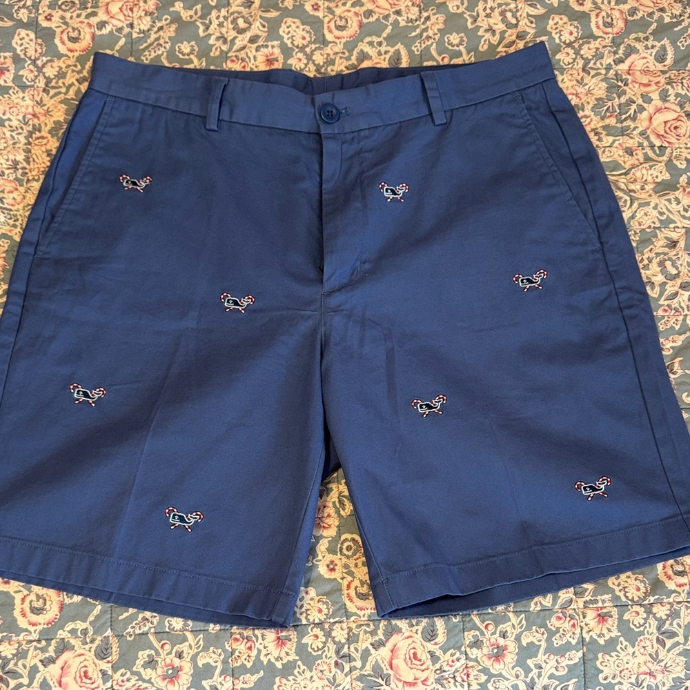 CHRISTMAS SHORTS/Vineyard Vines Blue Embroidered Flat Front Shorts/NWOT
